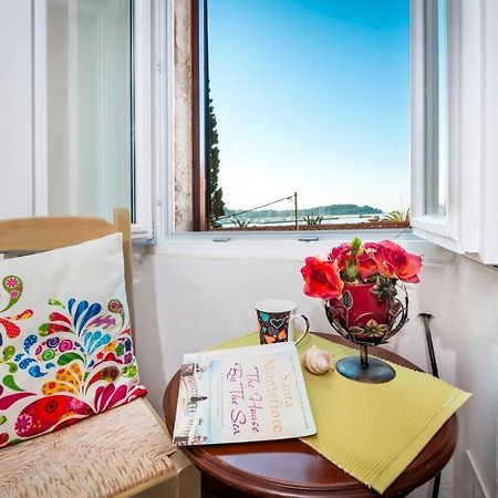 Havana - Apartment With Sea View Rovinj Exterior photo